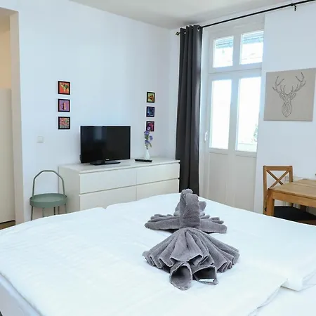 Ferienwohnung Seeblick - Sanssouci *